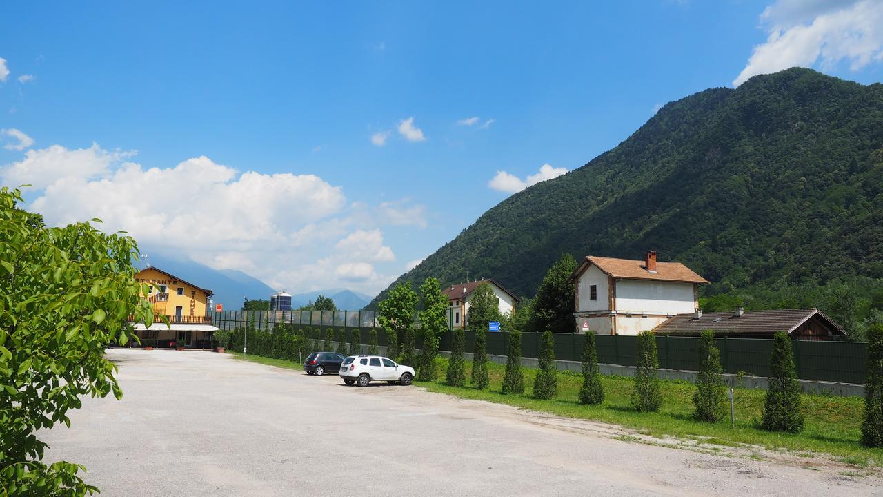 Albergo Alla Stazione Roncegno Luaran gambar