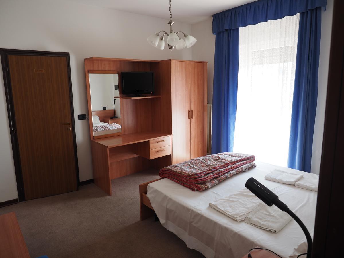 Albergo Alla Stazione Roncegno Luaran gambar