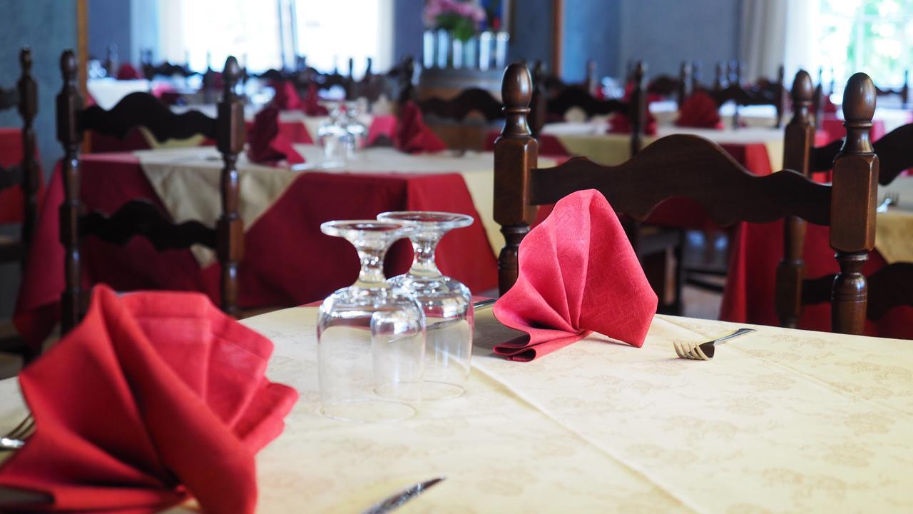 Albergo Alla Stazione Roncegno Luaran gambar