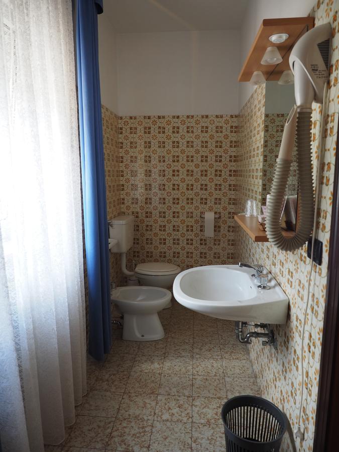 Albergo Alla Stazione Roncegno Luaran gambar
